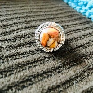 Sterling Silver Spiney Oyster & White Topaz Ring